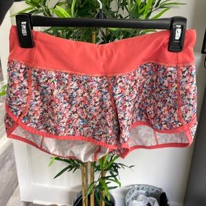 Lululemon workout shorts 2” size 4 multicolor-used